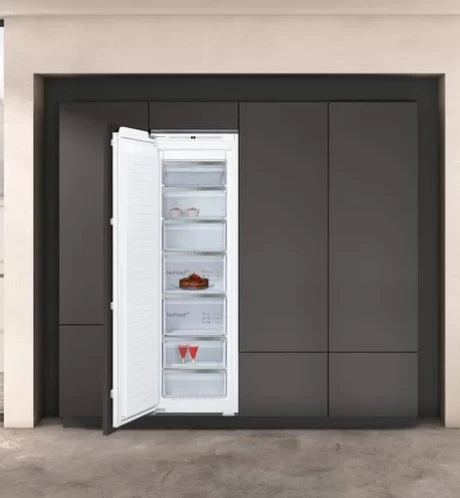 NEFF N90 GI7815CE0G Integrated Frost Free Upright Freezer with Fixed Door Fixing Kit